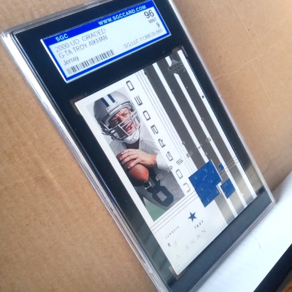 🏈🏆Troy Aikman "Player-Worn/Used - Blue Patch Insert" Slab🏆🏈 - Picture 6 of 6